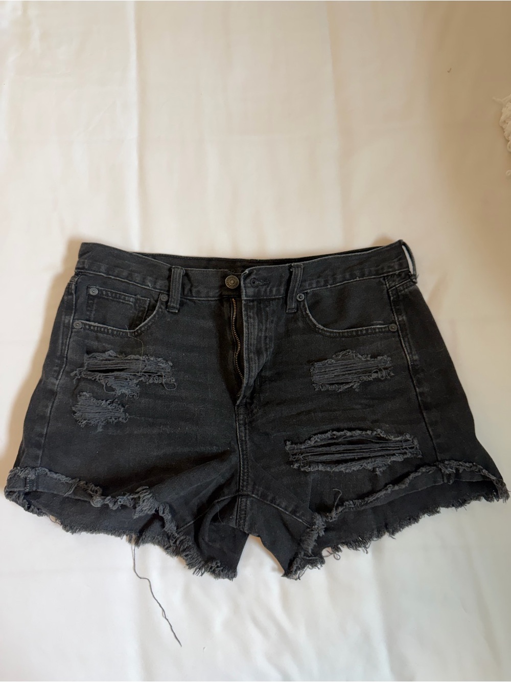 American Eagle Hi-Rise Festival Mid Shorts